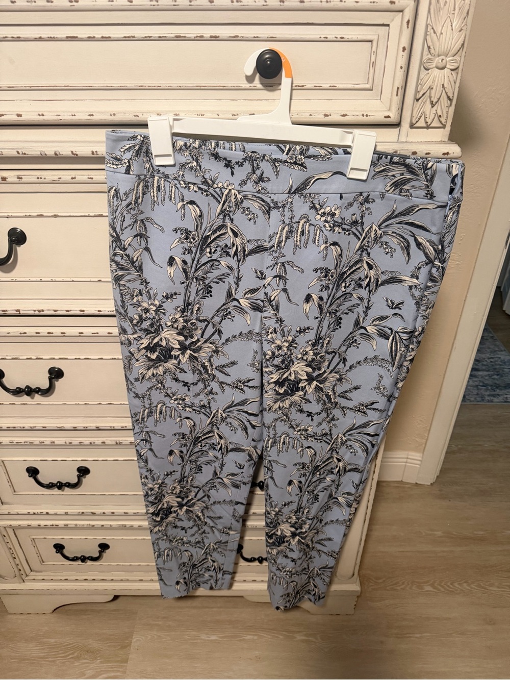 Talbots Blue Floral Print Women’s Dress Pants